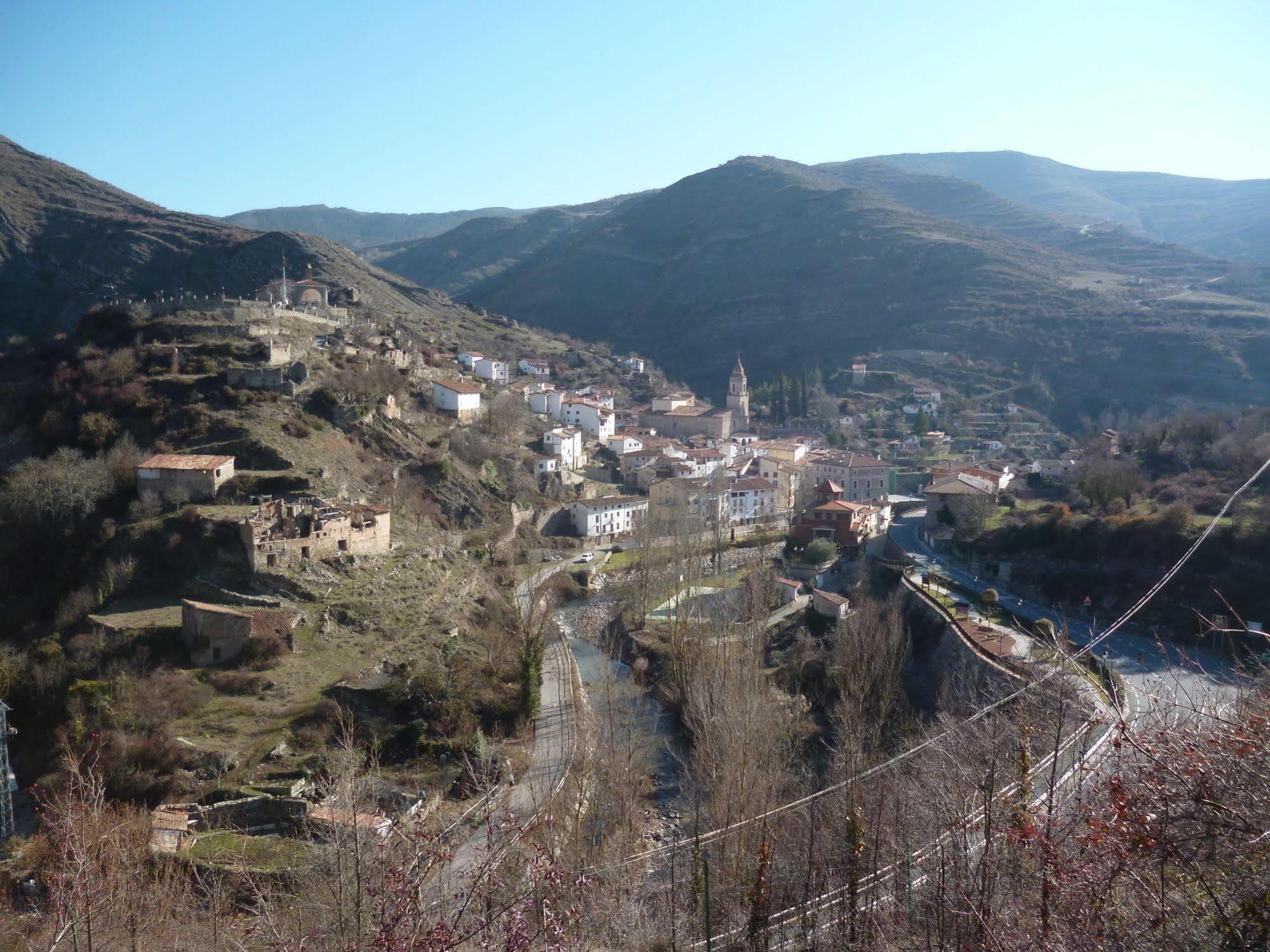Casasdetrevijano Canon Del Rio Leza Soto en Cameros Kültér fotó